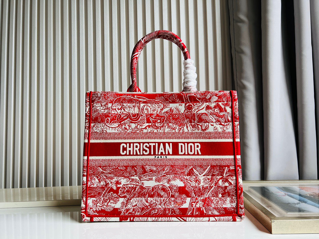Dior Book Tote media