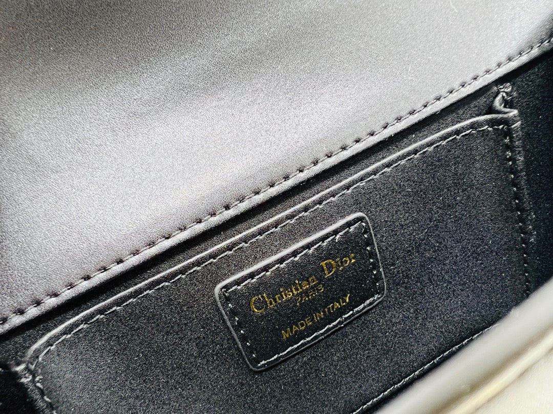 Borsa 30 Montaigne