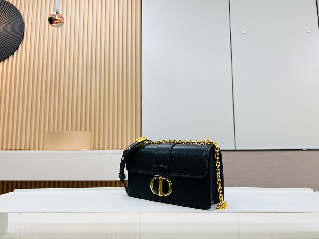 Borsa 30 Montaigne