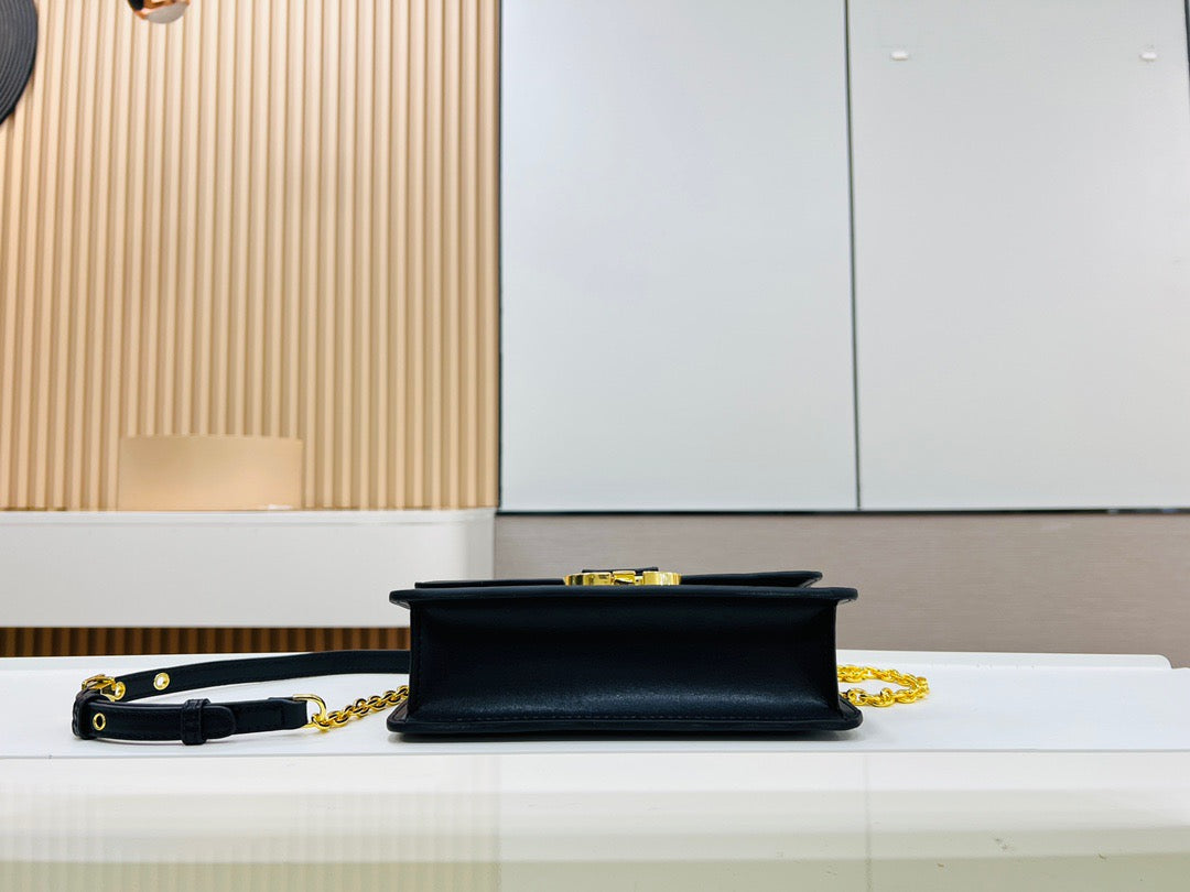 Borsa 30 Montaigne